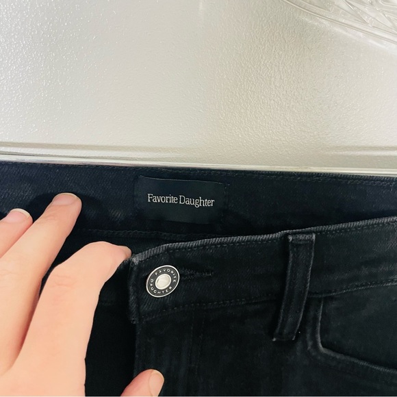 Favorite Daughter Petite Valentina Shortie Jeans in Boulder Black Size 30 - Picture 10 of 11